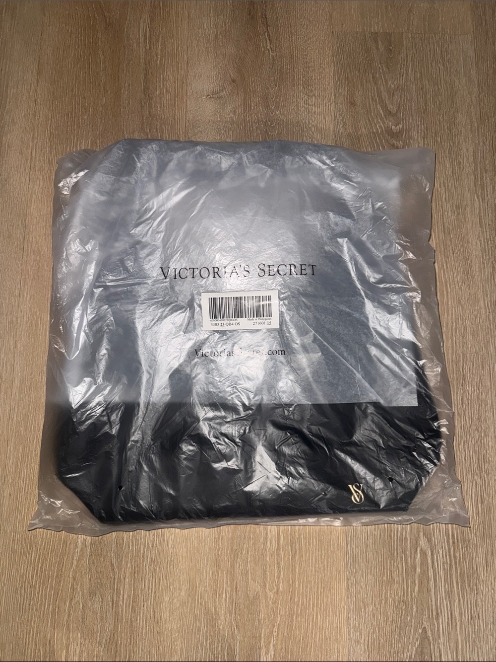 Victoria's Secret Black Shoulder Hobo Tote with Gold VS Charm